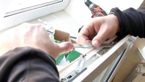 Ремонт фурнитуры пластиковых окон